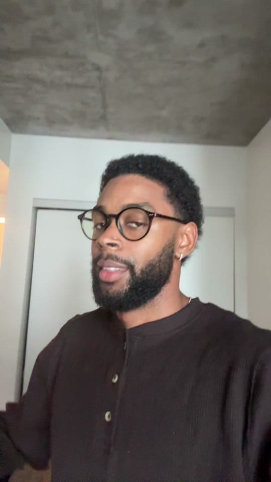 Post 10 by 𝑀𝑒𝑙𝑖𝑘 𝐽. 𝐶ℎ𝑎𝑚𝑏𝑒𝑟𝑠 on TikTok (video)