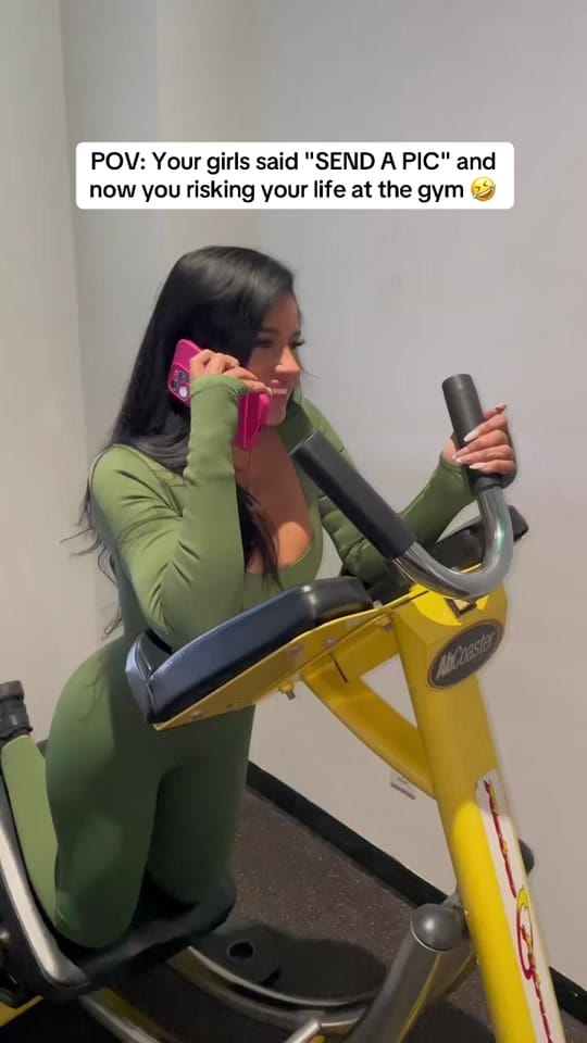 Post 1 by exoticyesenia on TikTok (video)
