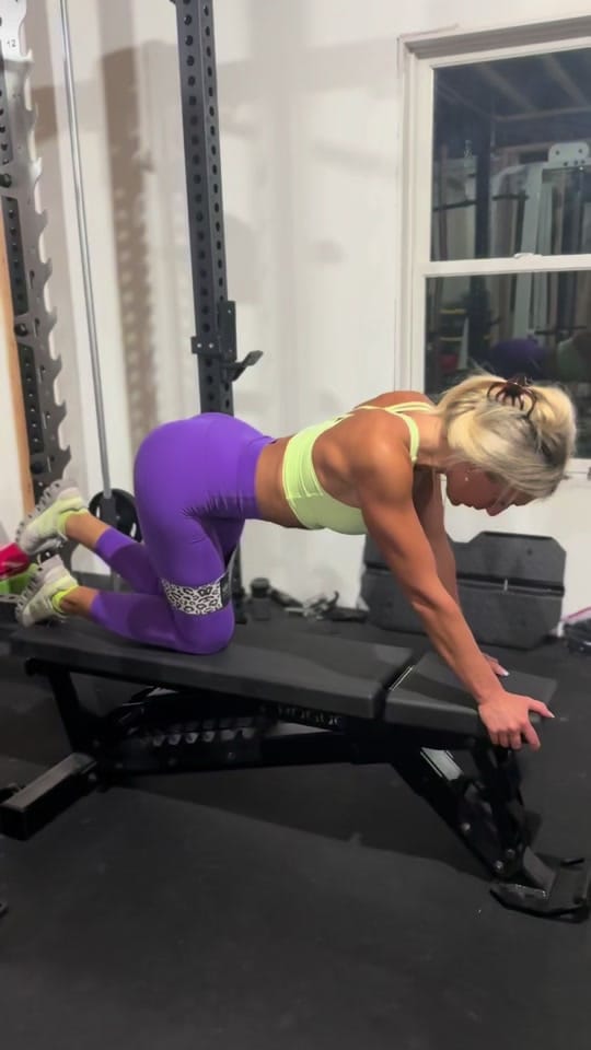 Post 1 by Sophie Walker | Fit Mom-to-Be on TikTok (video)