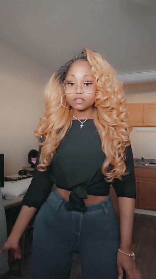 Post 7 by Melanin Beauty on TikTok (video)