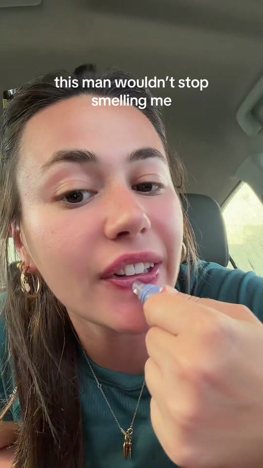 Post 1 by Amelia Rose on TikTok (video)