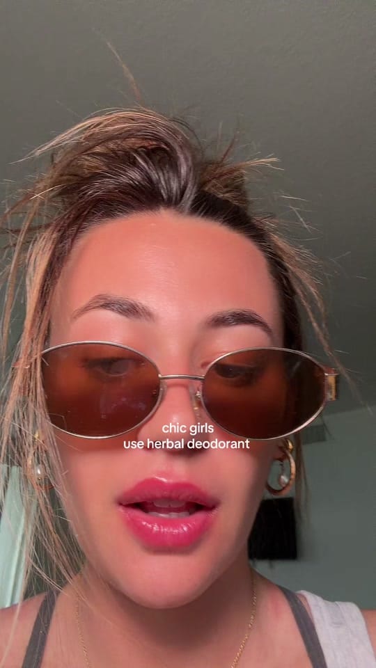 Post 5 by Amelia Rose on TikTok (video)