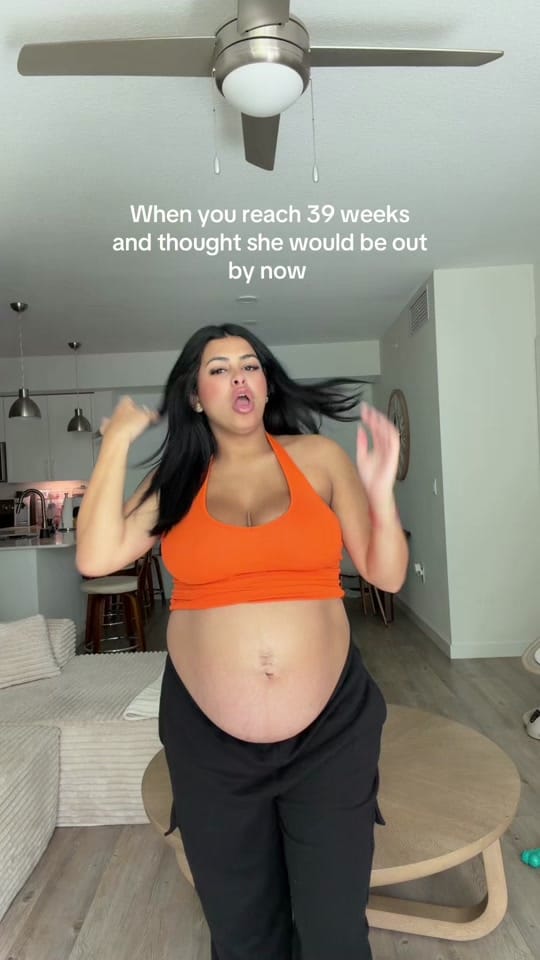Post 3 by baby melo on TikTok (video)