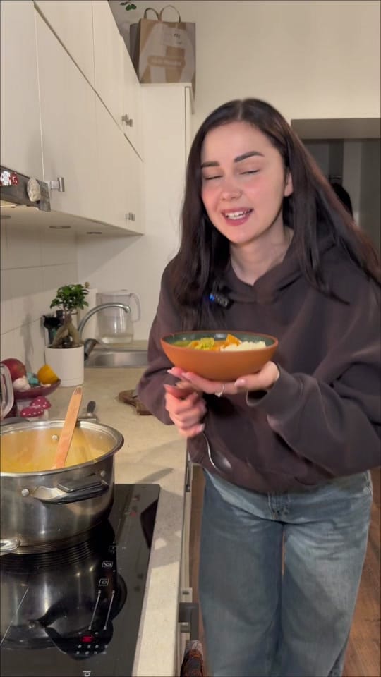 Post 4 by Santa Buša on TikTok (video)