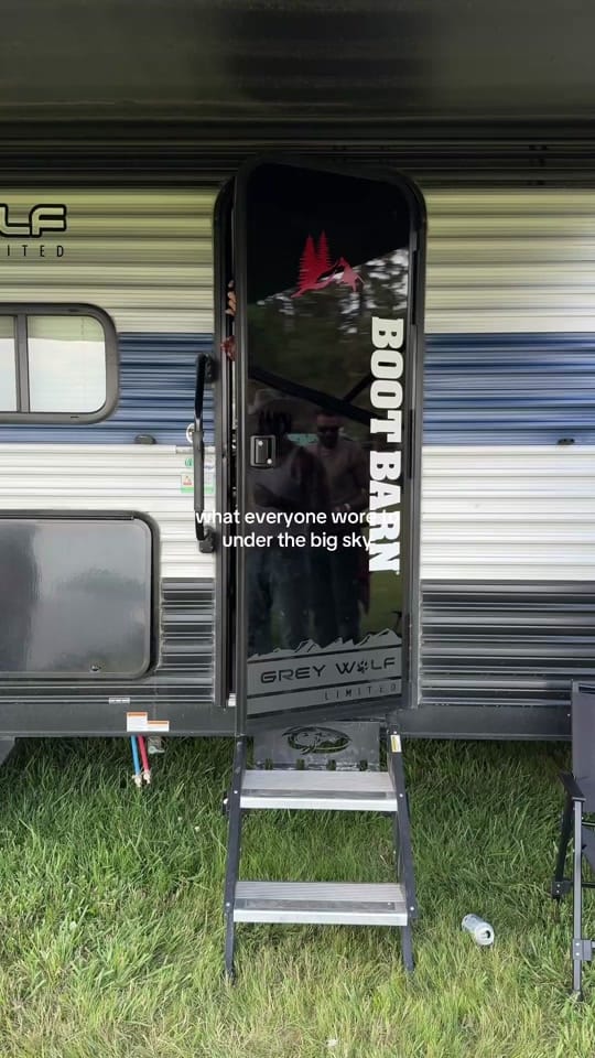 Post 1 by emmestrickland on TikTok (video)