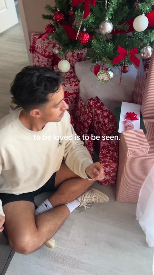 Post 8 by nays on TikTok (video)