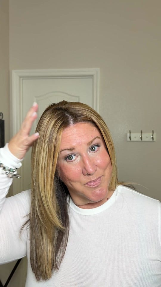 Post 4 by Kelly on TikTok (video)