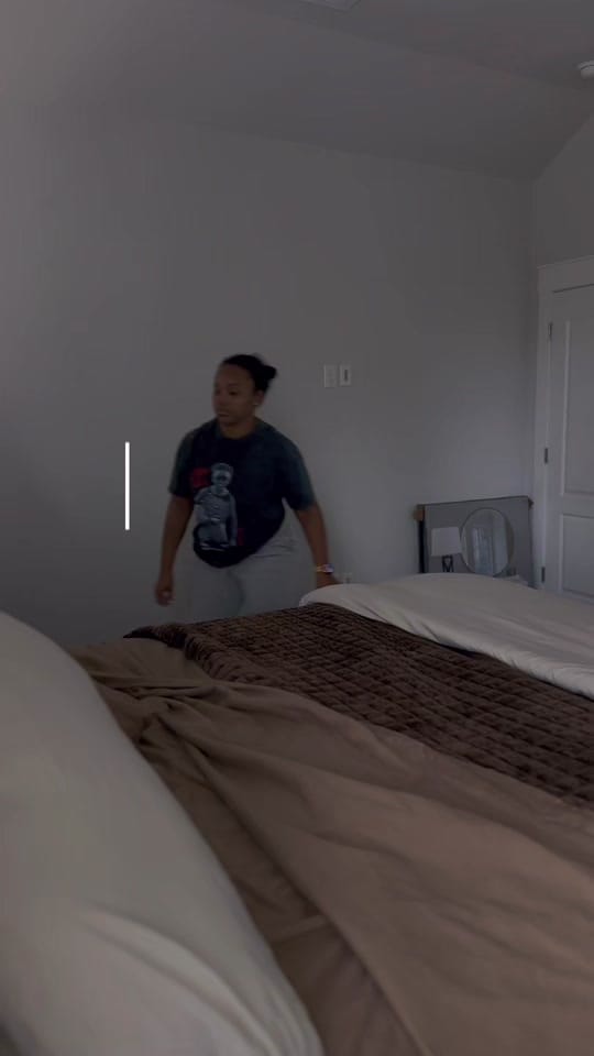 Post 1 by Vikki on TikTok (video)