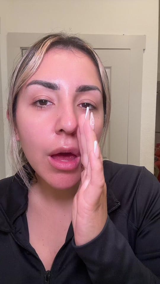 Post 10 by Veronica ♍️ | Skin | Beauty 👄 on TikTok (video)