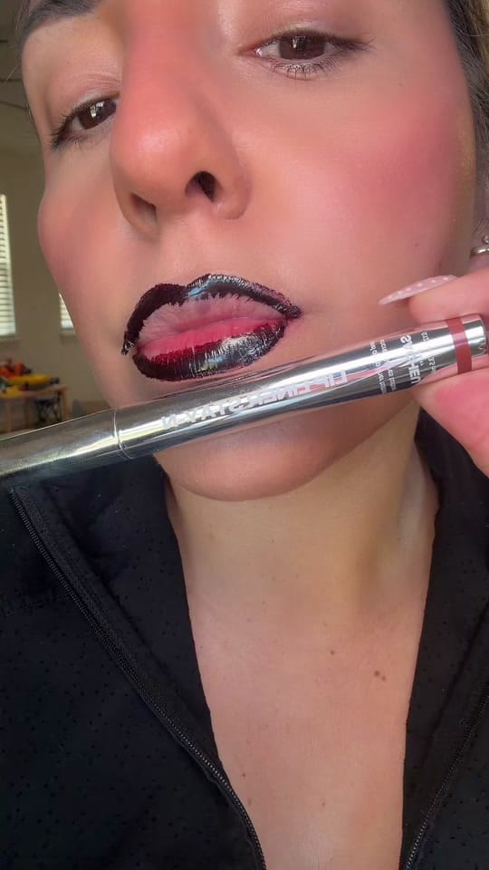 Post 1 by Veronica ♍️ | Skin | Beauty 👄 on TikTok (video)