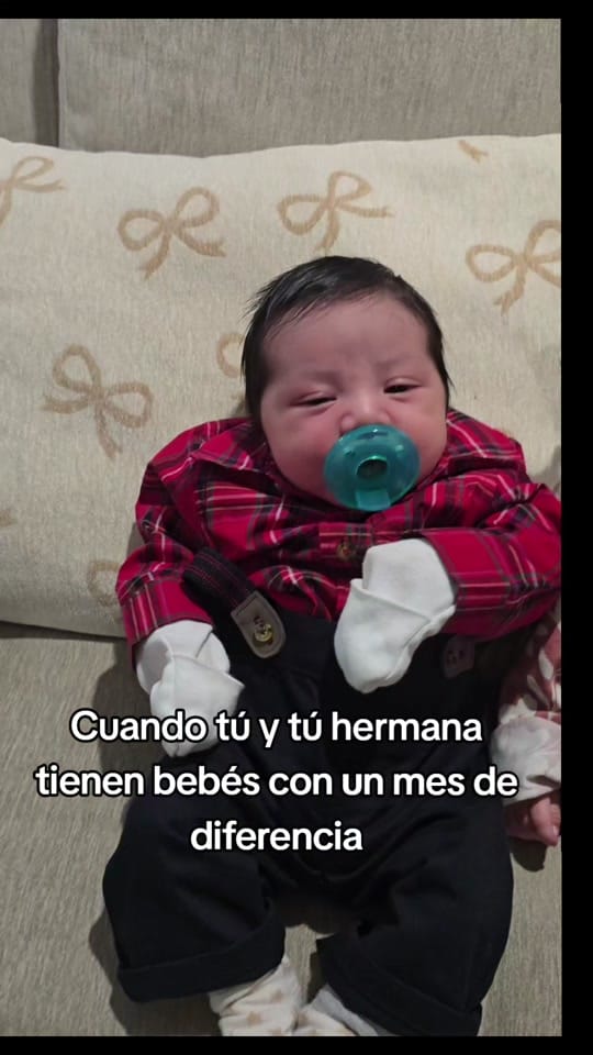 Post 7 by Andrea Quezada|SAHM💙🩷🩷 on TikTok (video)