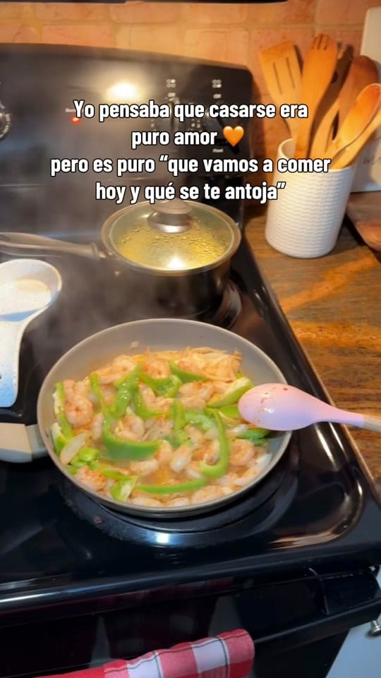 Post 1 by 𐙚 E l e n a ᥫ᭡ on TikTok (video)