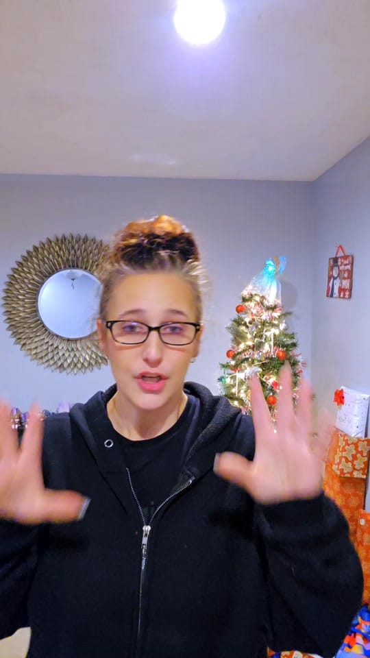 Post 4 by 🌈stephunleashed🌈 on TikTok (video)