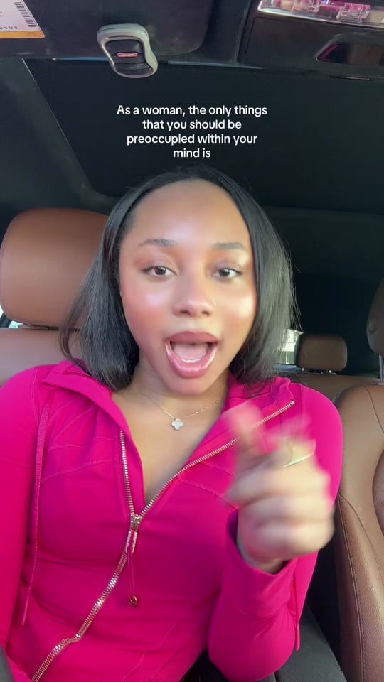Post 2 by Kendra Fleming on TikTok (video)