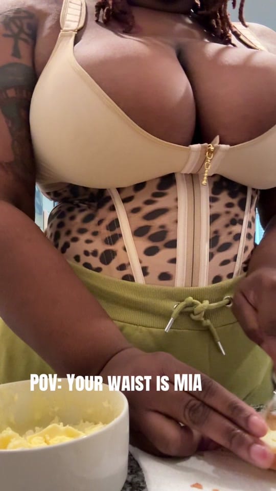 Post 6 by Nazeleh | Houston Influencer on TikTok (video)