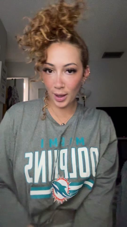 Post 1 by beautyqueenslays on TikTok (video)