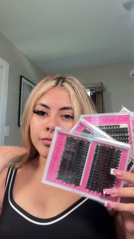 Post 6 by HMUA | Looks By Lau on TikTok (video)