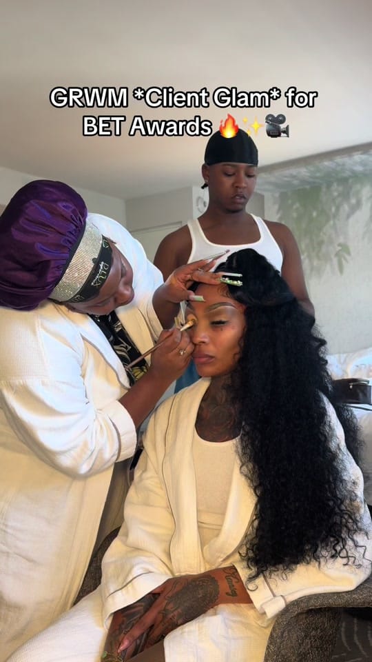 Post 9 by Lextheflexmua on TikTok (video)