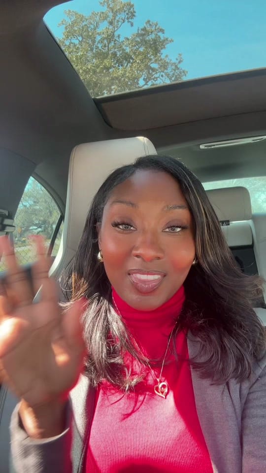 Post 3 by Re’geneUnique on TikTok (video)