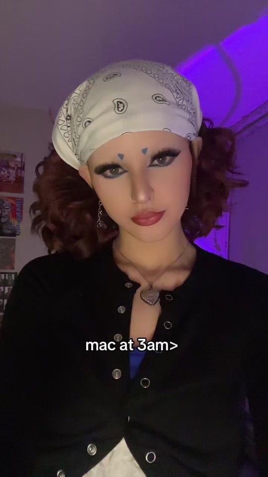 Post 6 by sabrinathedivalol on TikTok (video)