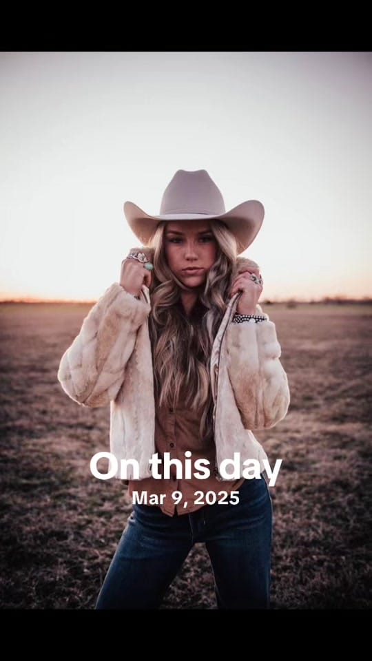 Post 4 by Laney Kay 📸 on TikTok (video)