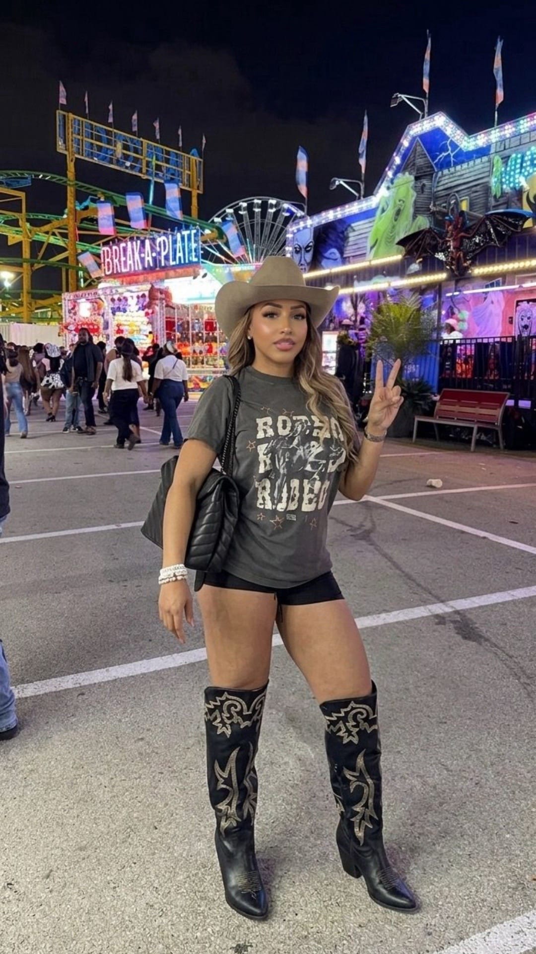 Post 1 by Nikki | Skincare Bestie ᥫ᭡ on TikTok (video)