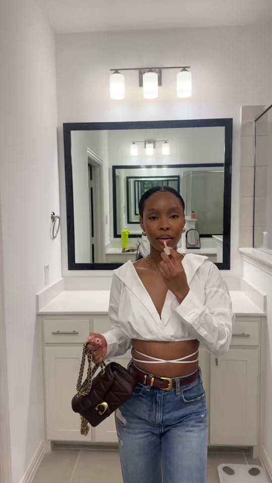 Post 6 by Liana on TikTok (video)