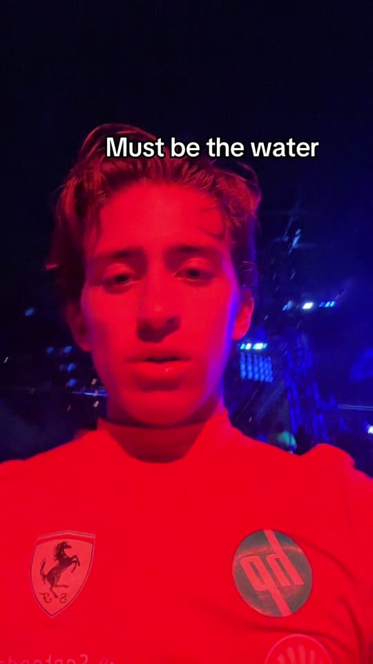 Post 1 by Alejandro on TikTok (video)