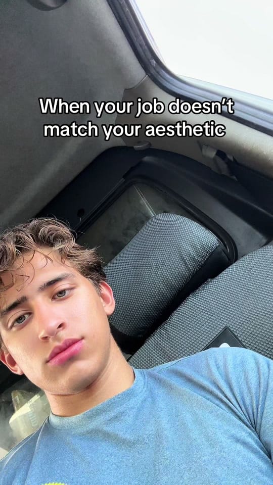 Post 3 by Alejandro on TikTok (video)