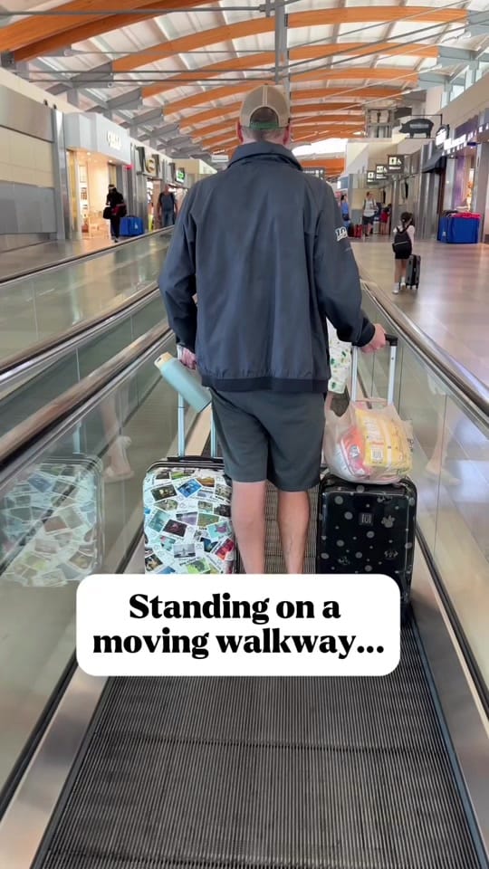 Post 2 by Dominique on TikTok (video)