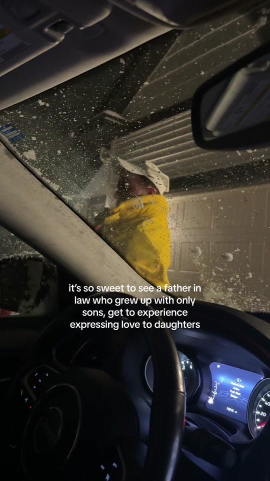 Post 10 by Emma Gilmer on TikTok (video)