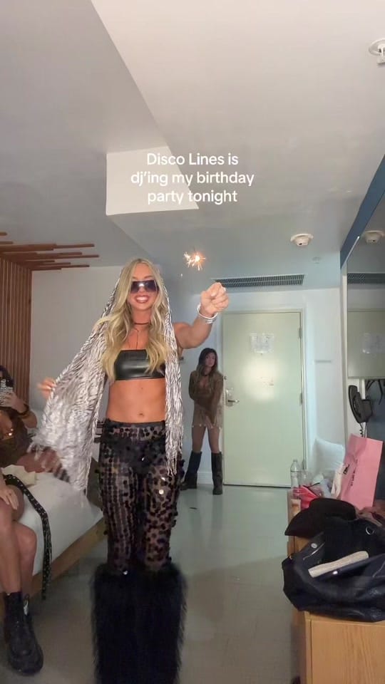 Post 7 by hannahp00l3 on TikTok (video)