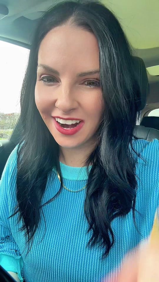 Post 4 by hollyamberw on TikTok (video)