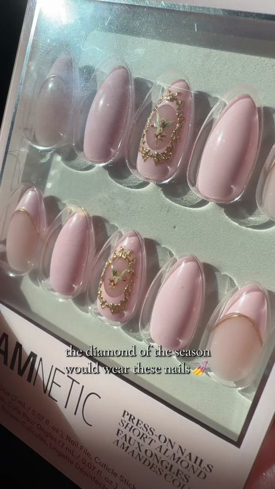 Post 4 by Vigilantestef - Makeup Swiftie on TikTok (video)