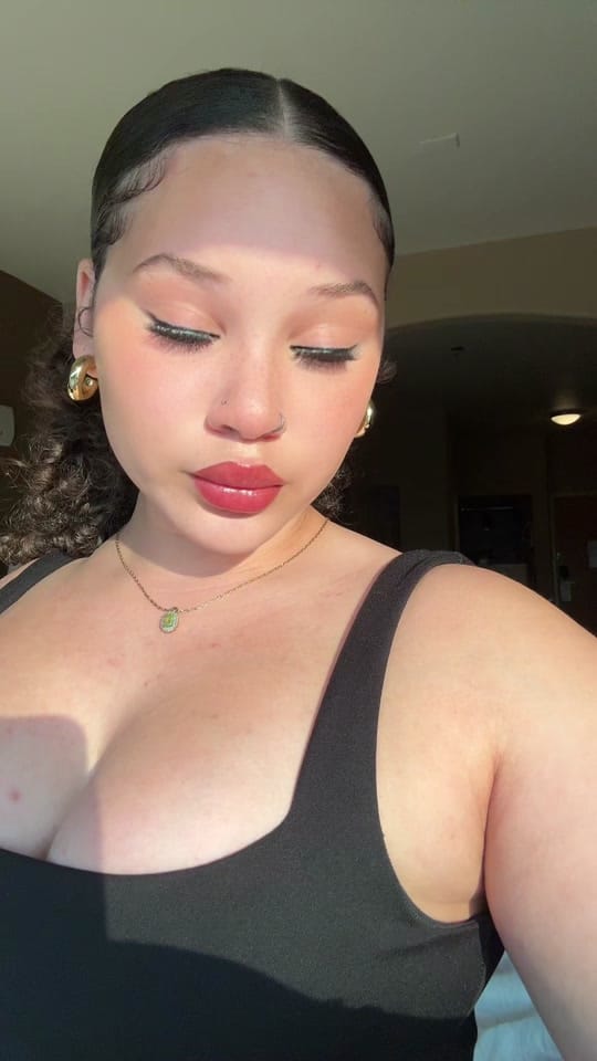 Post 2 by howdy | outfit repeater on TikTok (video)