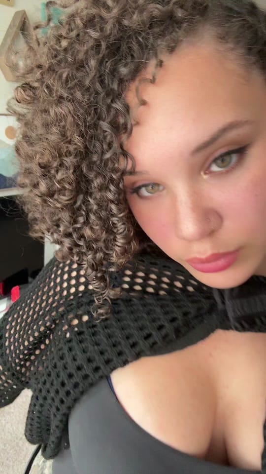 Post 5 by howdy | outfit repeater on TikTok (video)