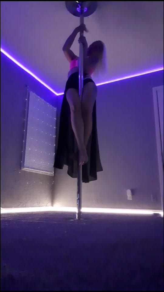 Post 9 by Nicole on TikTok (video)