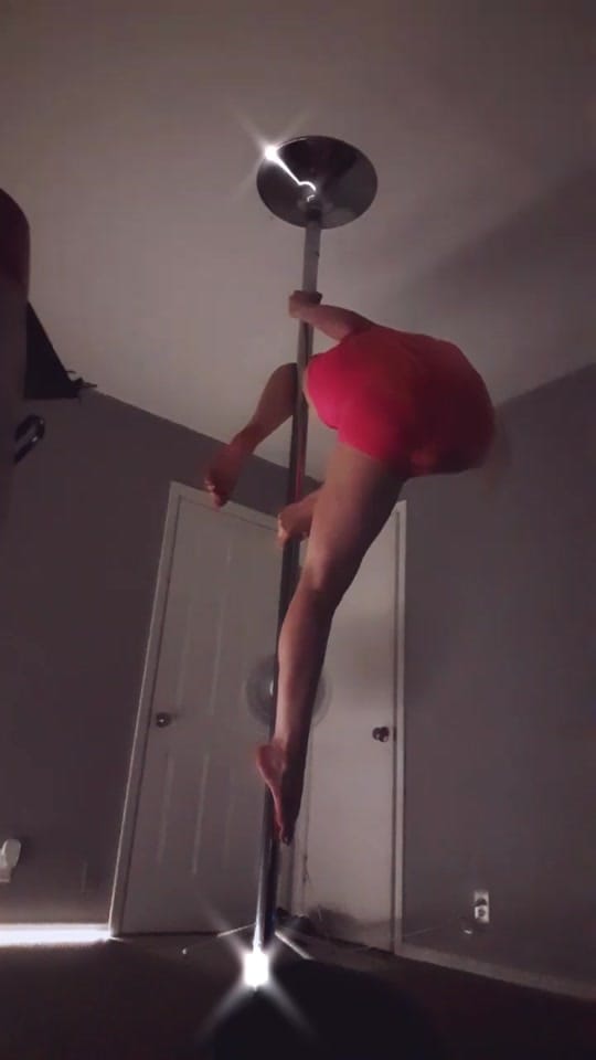 Post 10 by Nicole on TikTok (video)