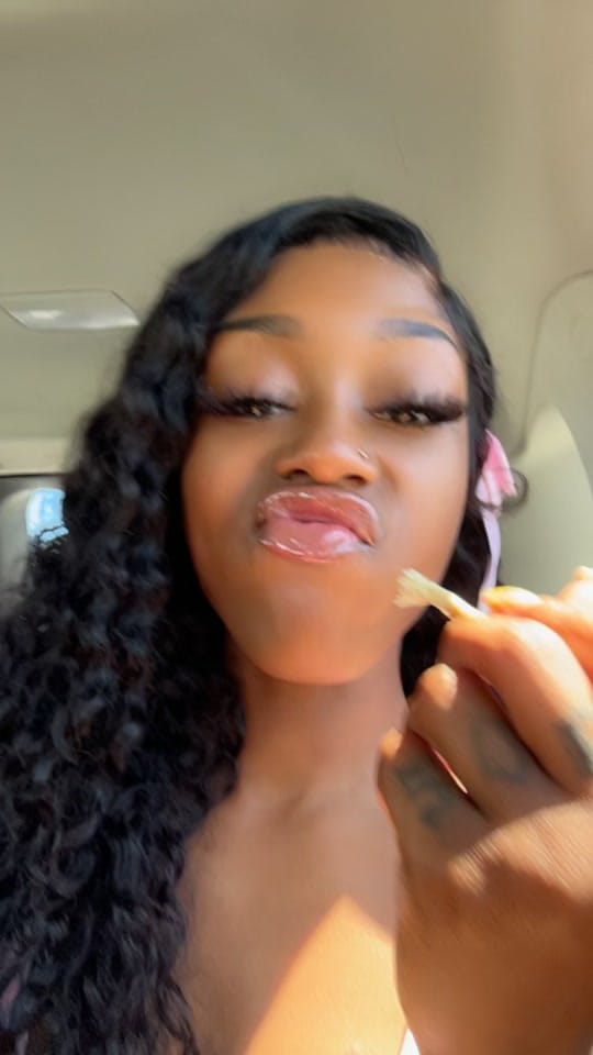 Post 10 by Amiah✨| Content Creator on TikTok (video)