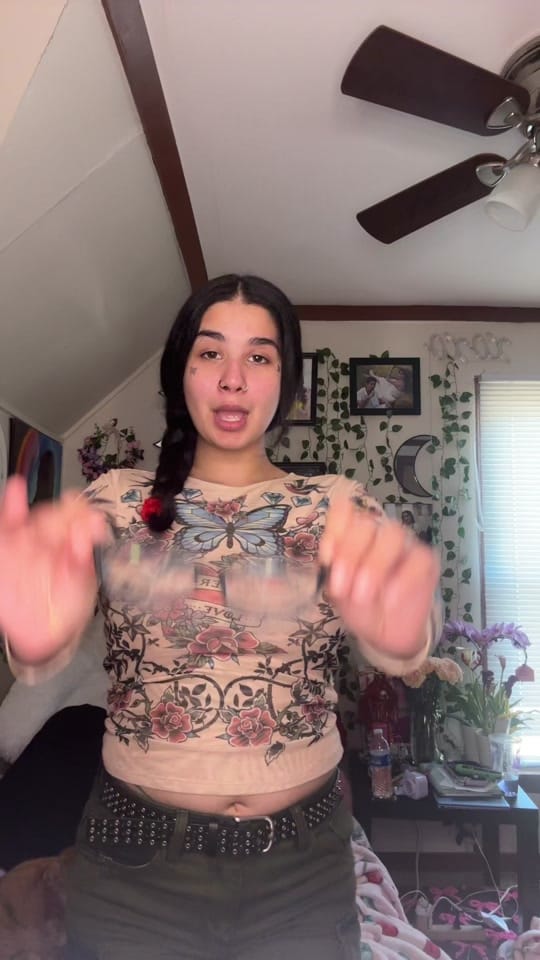 Post 7 by Ju Lie2171 on TikTok (video)