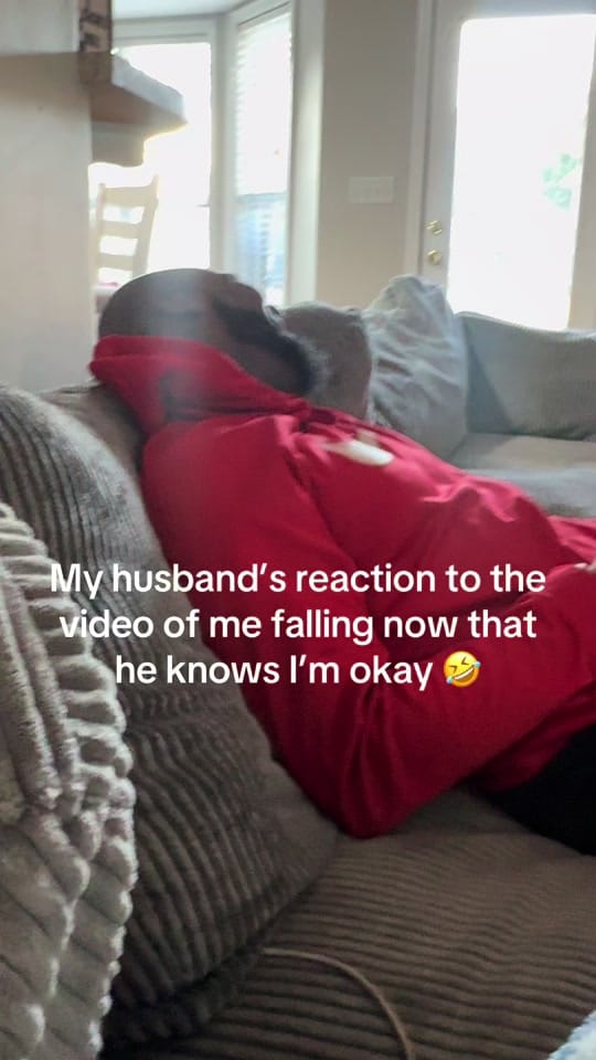 Post 8 by Rachel Perry on TikTok (video)