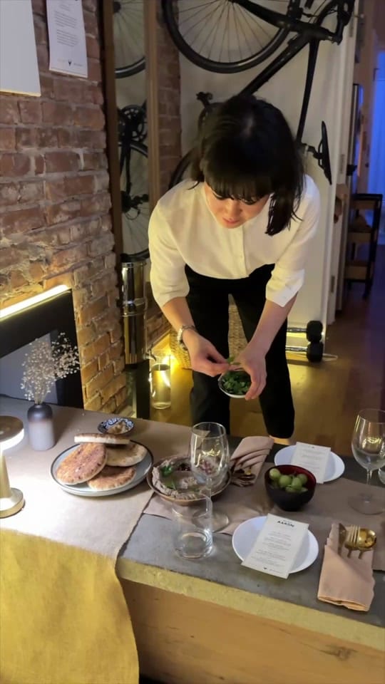 Post 4 by Nycfoodblog on TikTok (video)