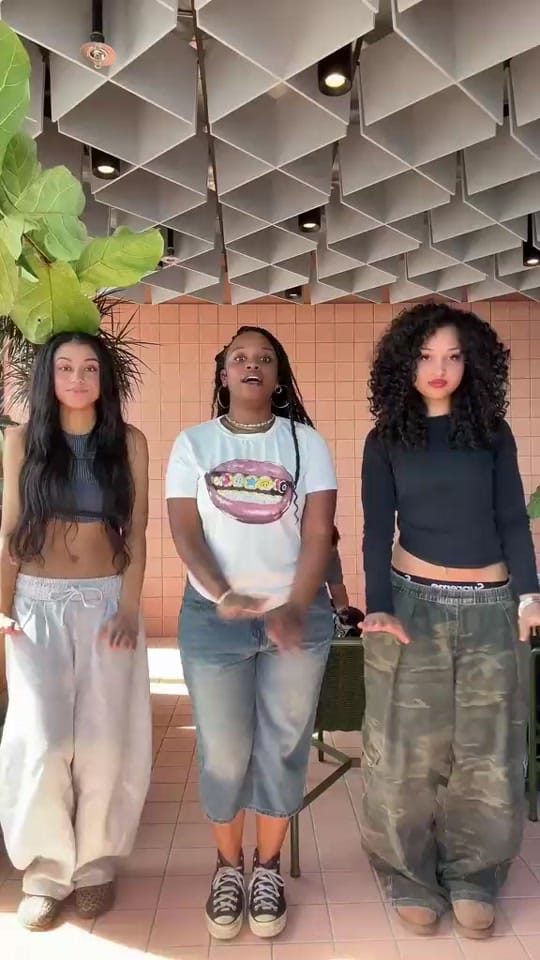 Post 2 by The Sorority Girlz 📚 on TikTok (video)