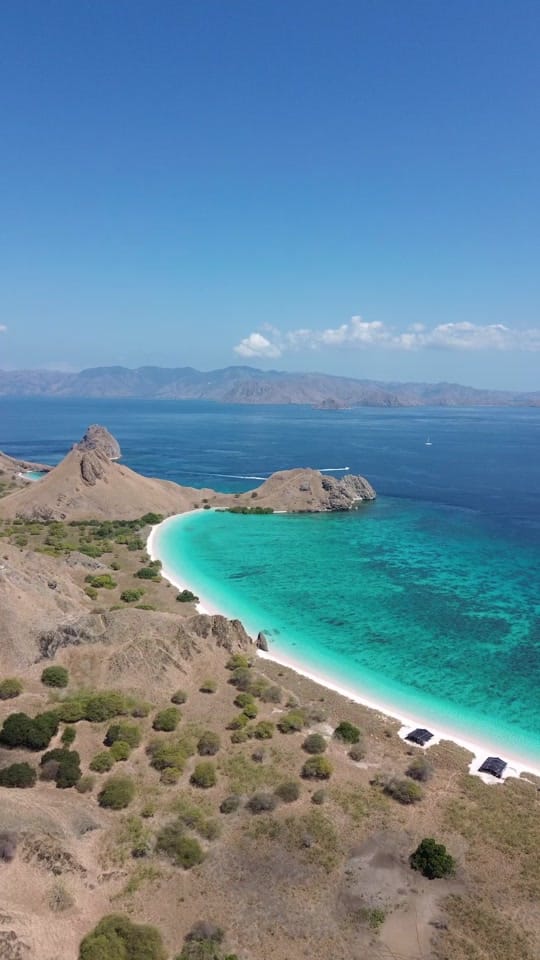 Post 5 by TRIP Labuan Bajo on TikTok (video)