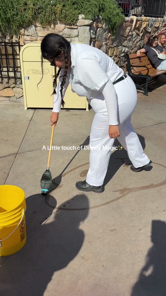 Post 3 by Kymberly 🪴 on TikTok (video)