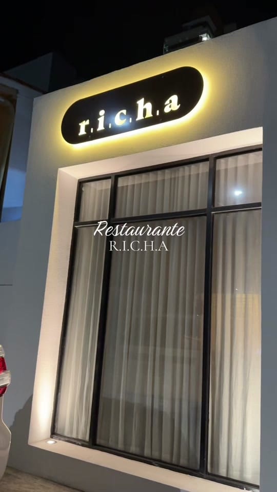 Post 4 by Andrea Giraldo on TikTok (video)