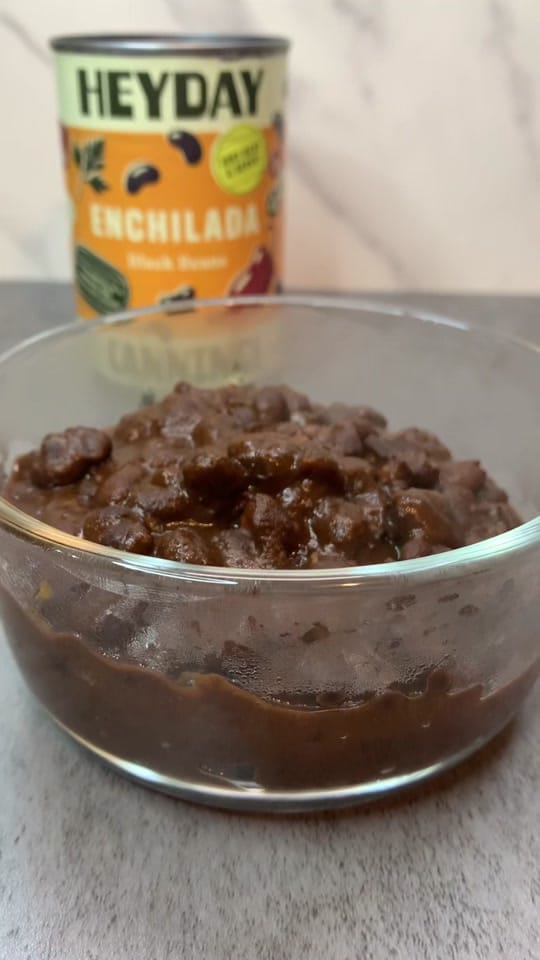 Post 5 by Katie Cooks on TikTok (video)