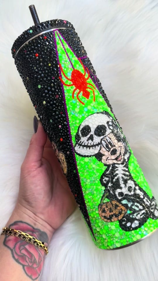 Post 4 by SweetRoseNails on TikTok (video)