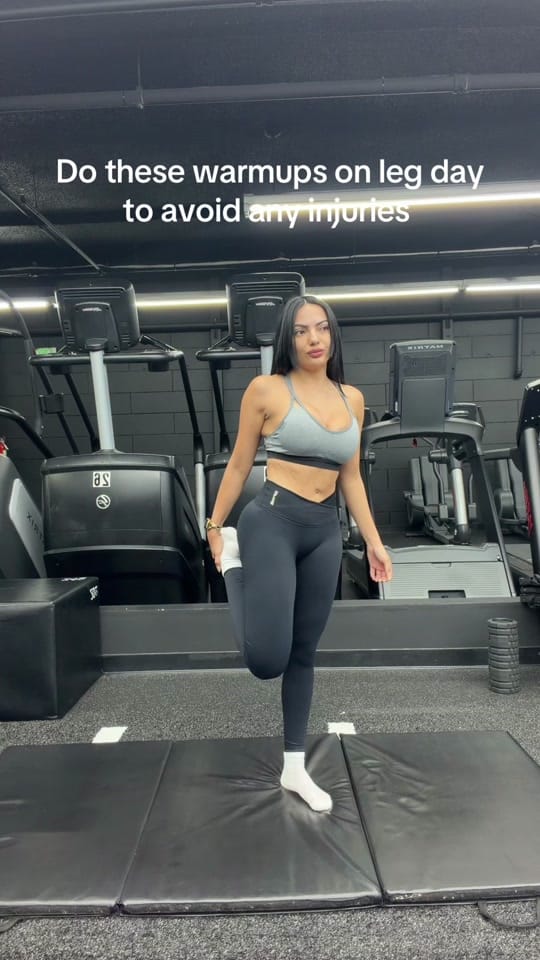 Post 1 by Stefany Melgar on TikTok (video)