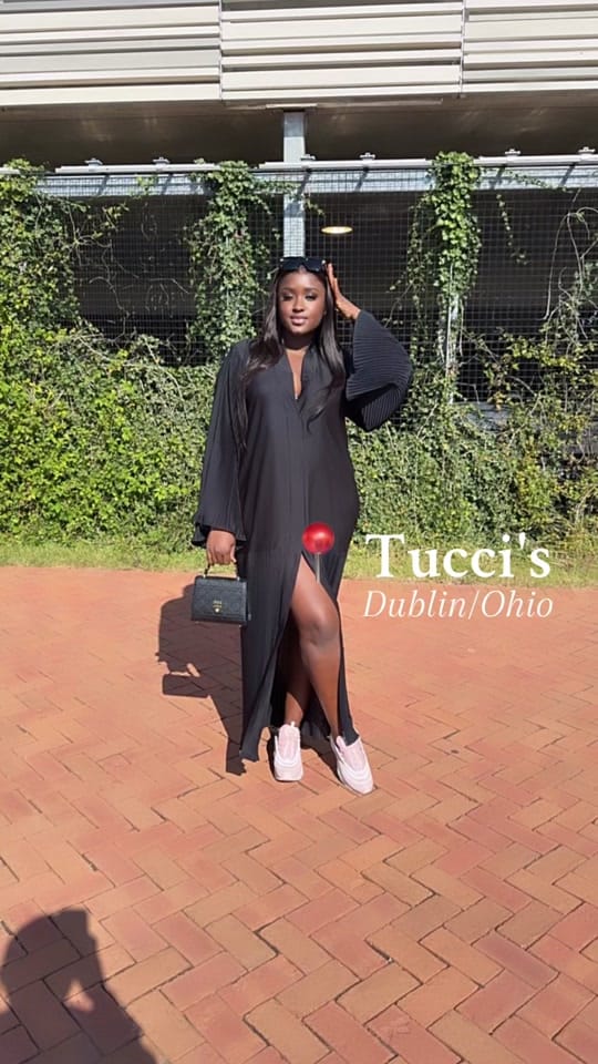 Post 8 by Nickii Baradji on TikTok (video)